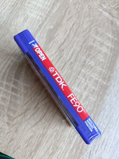 Kaseta magnetofonowa TDK nowa w folii czysta