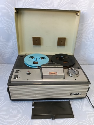 Magnetofon szpulowy ZK 140t