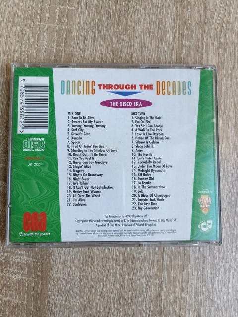 Płyta CD Dancing Trough The Decades