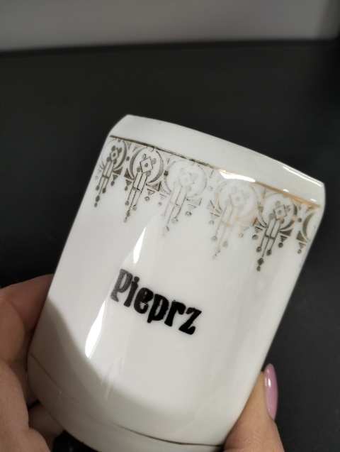 Przedwojenny pojemniczek na pieprz Huta Franciszka