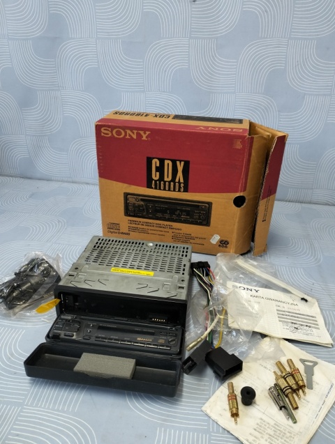 Stare radio Sony