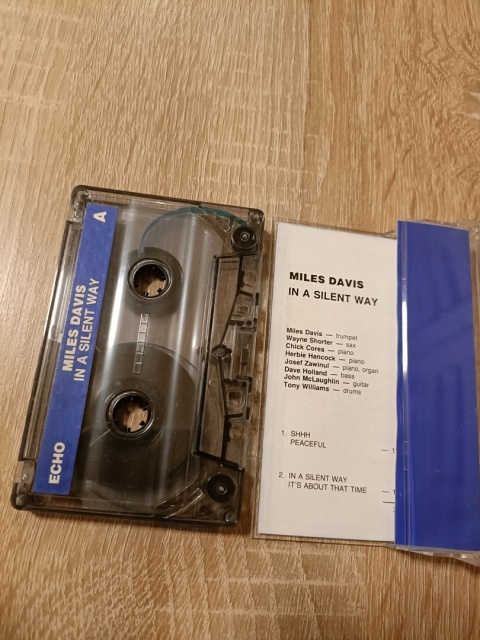Kaseta magnetofonowa Miles Davis