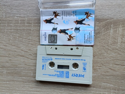 Kaseta magnetofonowa Piersi