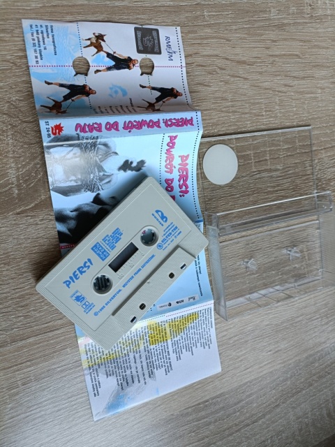Kaseta magnetofonowa Piersi