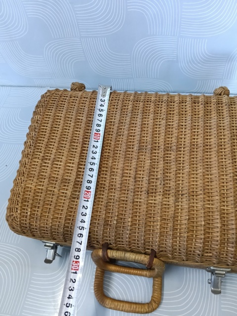 Walizka wiklinowo-rattanowa vintage