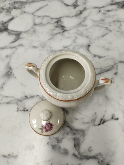 Dzbanek z cukierniczką porcelana Huta Franciszka