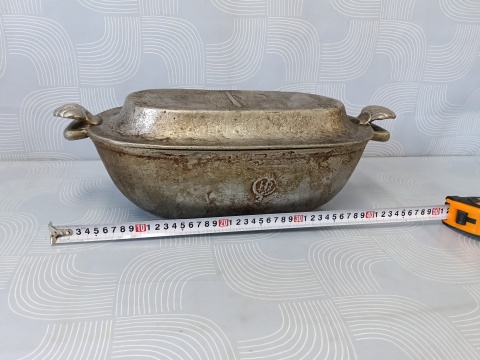Aluminiowa duża brytfanna.
