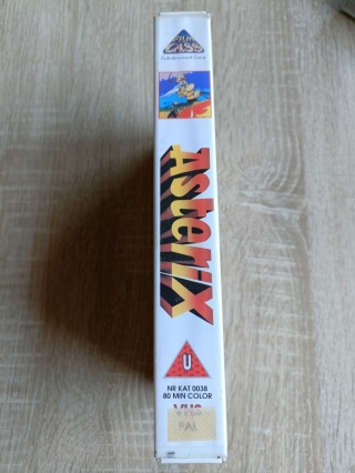 Kaseta VHS Asterix kontra Cezar