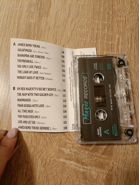 Kaseta magnetofonowa 007 Classics
