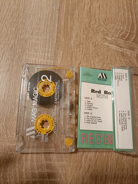 Kaseta magnetofonowa Redbox