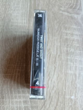 Kaseta magnetofonowa Twist and shout nowa w folii