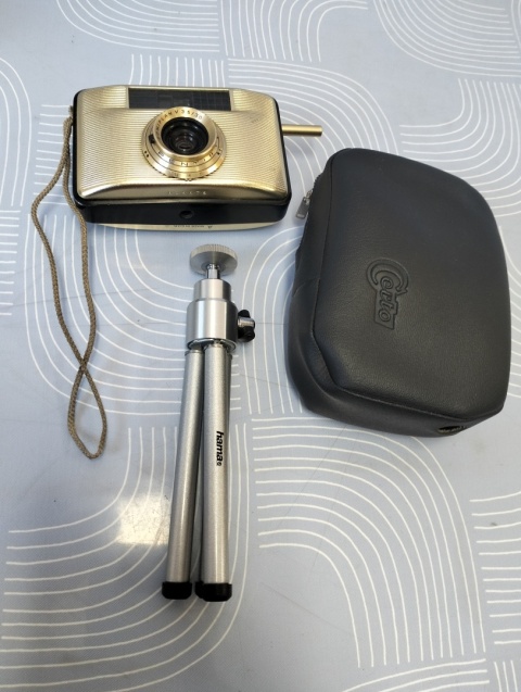 Aparat Pentacon Penti II plus statyw