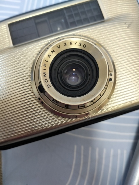 Aparat Pentacon Penti II plus statyw