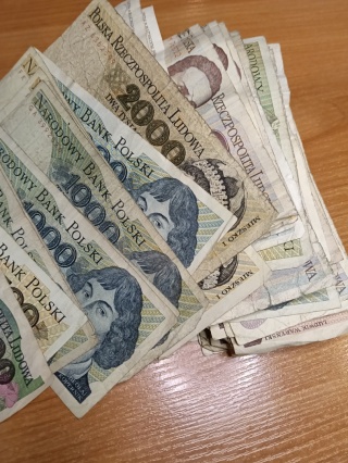 Banknoty polskie 80 sztuk prl