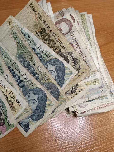 Banknoty polskie 80 sztuk prl