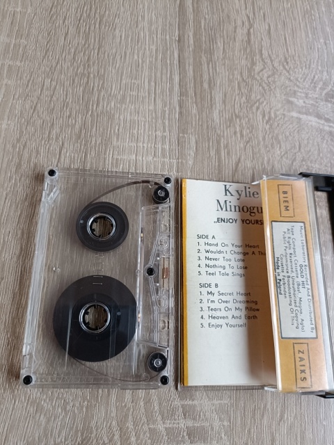 Kaseta magnetofonowa Kylie Minogue