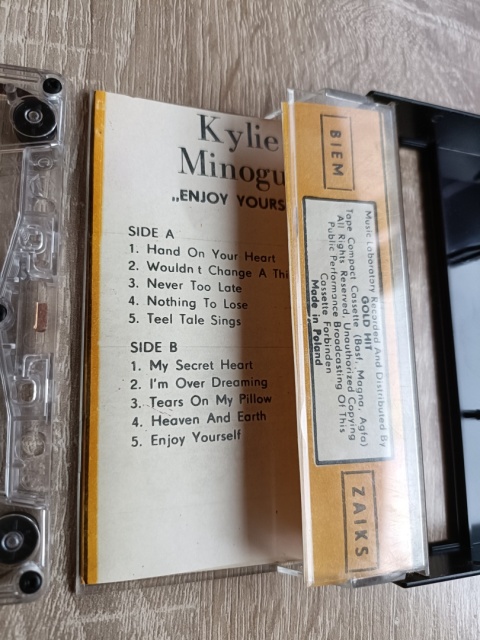 Kaseta magnetofonowa Kylie Minogue