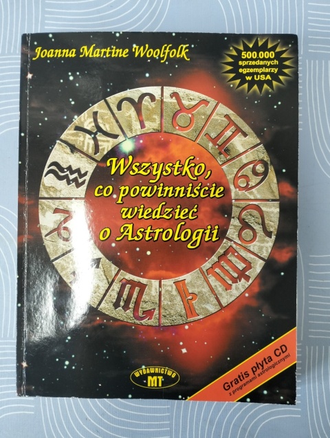 Książka Wszystko co powinniście wiedzieć o astrologii
