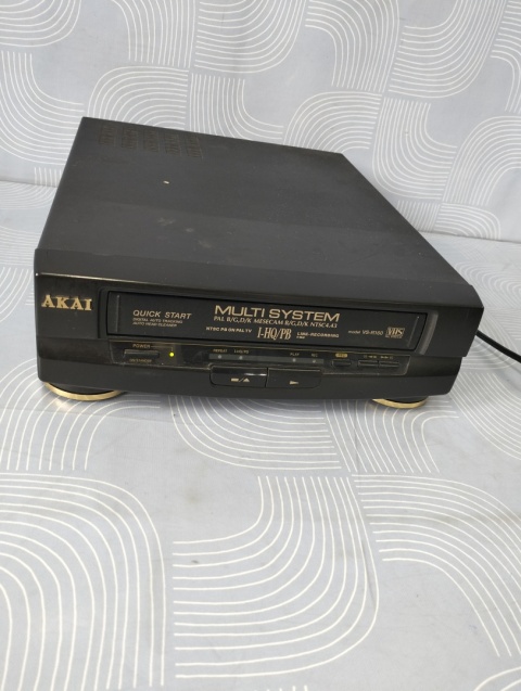 Magnetowid Akai VS-R 160