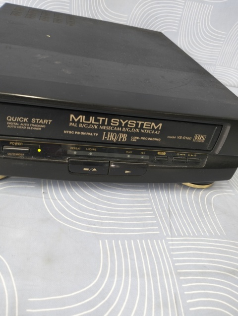 Magnetowid Akai VS-R 160