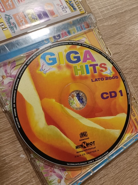 Płyta CD Giga Hits Lato 2005 (album dwupłytowy)