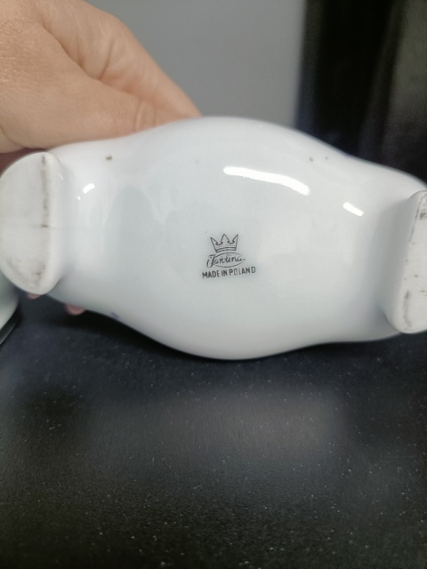 Porcelanowy zestaw palacza Karolina
