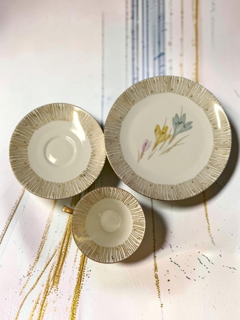 Trio śniadaniowe z krokusem porcelana Seltmann Weiden Bavaria