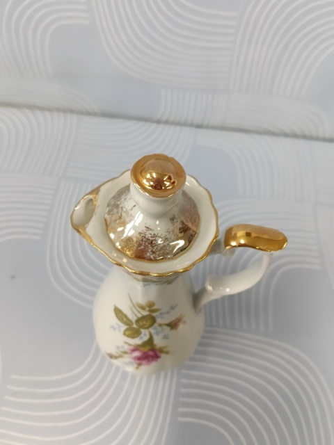 Elegancki dzbanuszek na ocet oliwę porcelana Chodzież złota róża