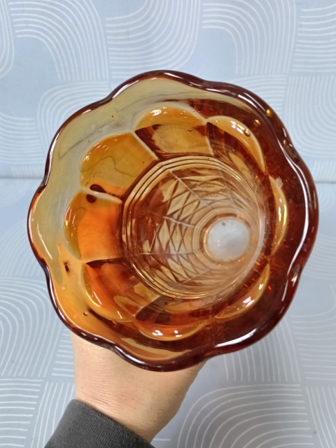 Przedwojenny wazon Carnival Glass Art Deco huta Hortensja