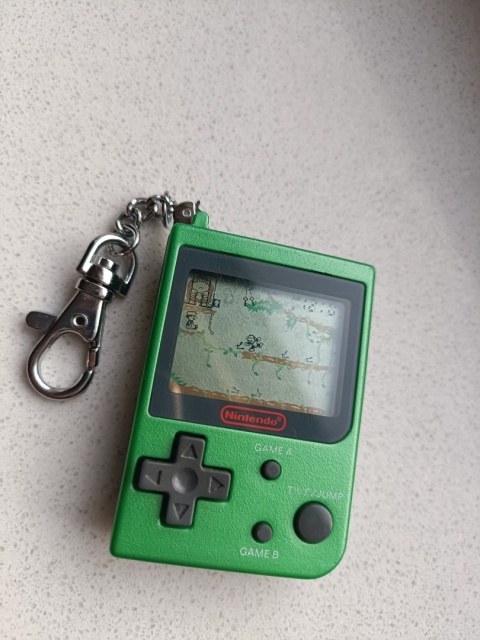 Stara gra konsola przenośna Nintendo unikat