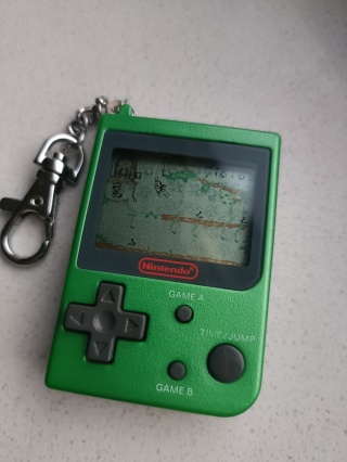 Stara gra konsola przenośna Nintendo unikat