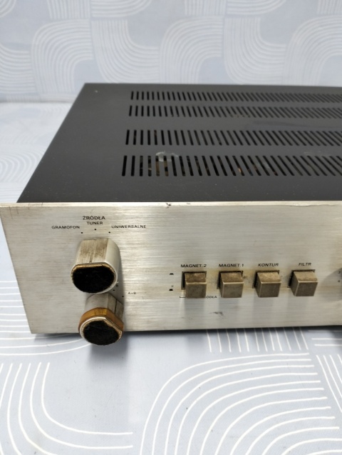 Wzmacniacz stereo Unitra WS 301 S Trawiata