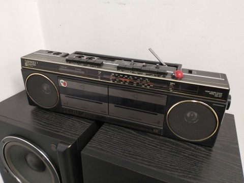 Radiomagnetofon sankei Unitra RMS 807