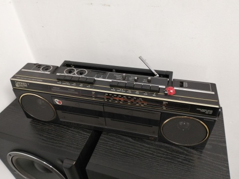 Radiomagnetofon sankei Unitra RMS 807