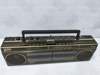 Radiomagnetofon sankei Unitra RMS 807