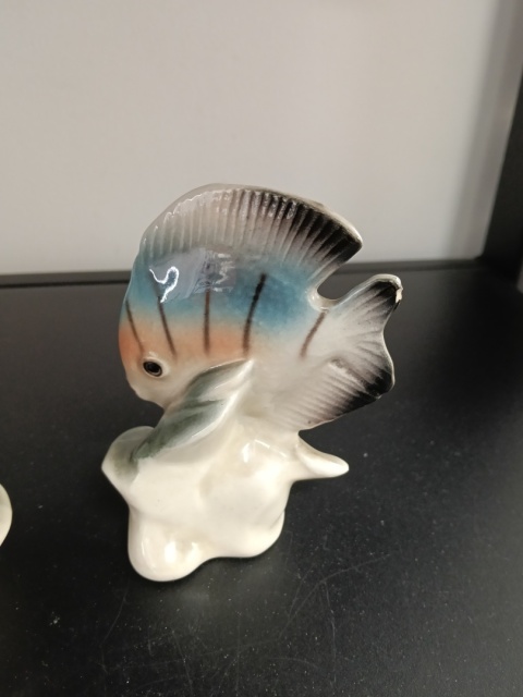 Dwie rybki porcelanowe Skalar