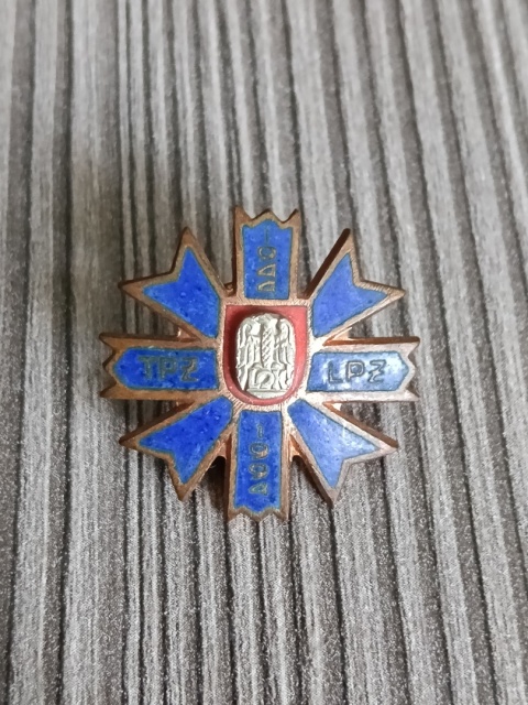 Odznaka honorowa 50 lecia LOK p4 miniatura
