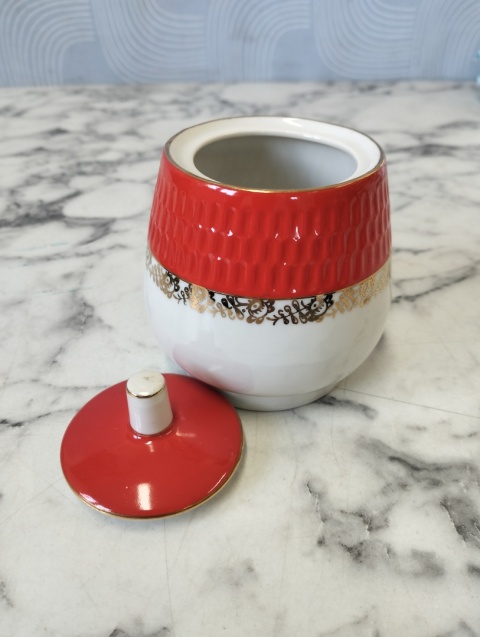 Cukiernica Karol porcelana Chodzież