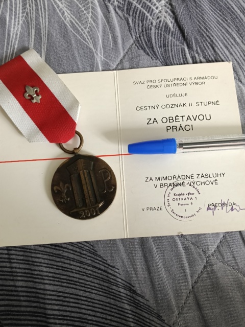 Czeska odznaka II stopnia za ofiarną pracę p4