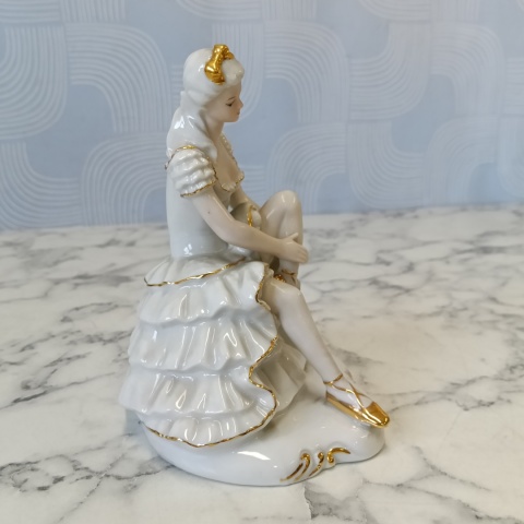 Piękna porcelanowa figurka Baletnica Wallendorf