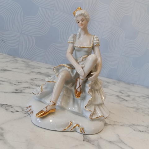 Piękna porcelanowa figurka Baletnica Wallendorf