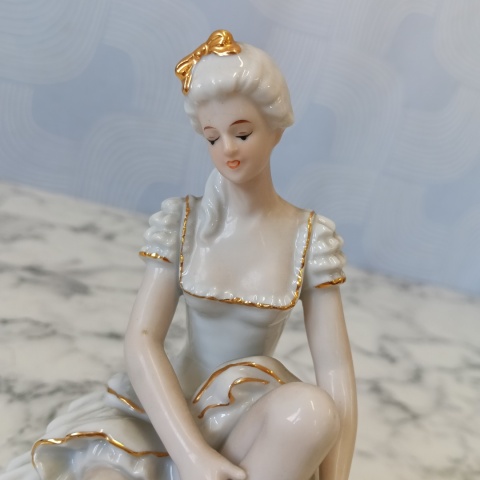 Piękna porcelanowa figurka Baletnica Wallendorf