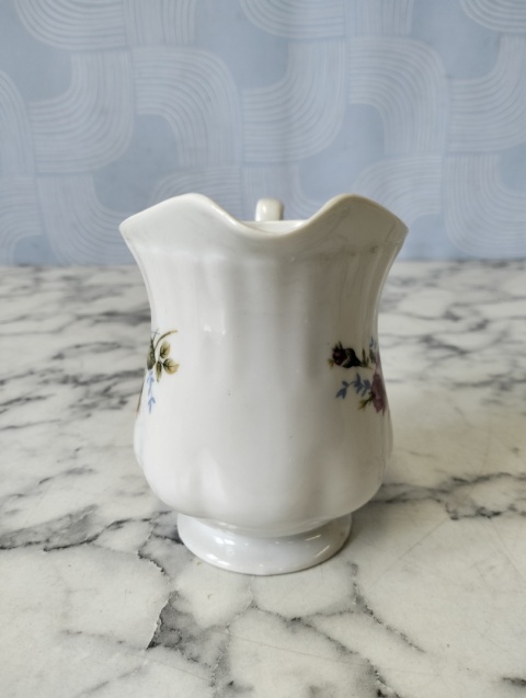 Porcelanowy mlecznik złota róża