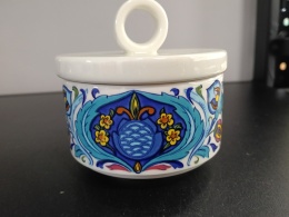 Cukiernica Villeroy & Boch z kolekcji Izmir