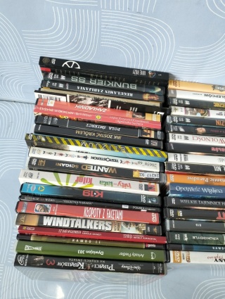 Filmy DVD 40 sztuk
