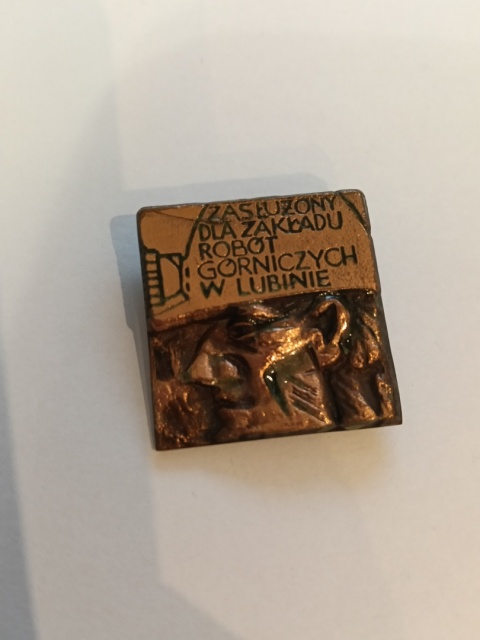 Odznaka zasłużony dla zakładu robót górniczych w Lubinie p9