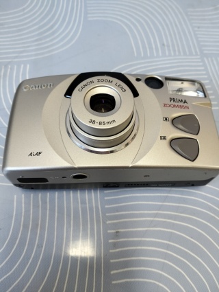 Aparat Canon zoom m85.