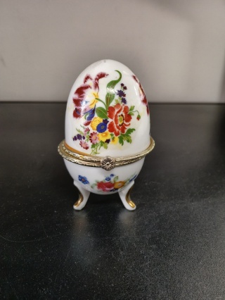 Szkatułka puzderko a'la jajko Faberge