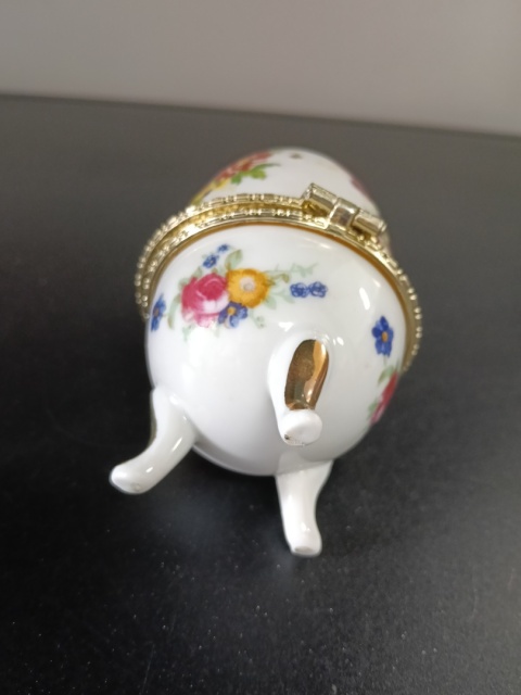 Szkatułka puzderko a'la jajko Faberge